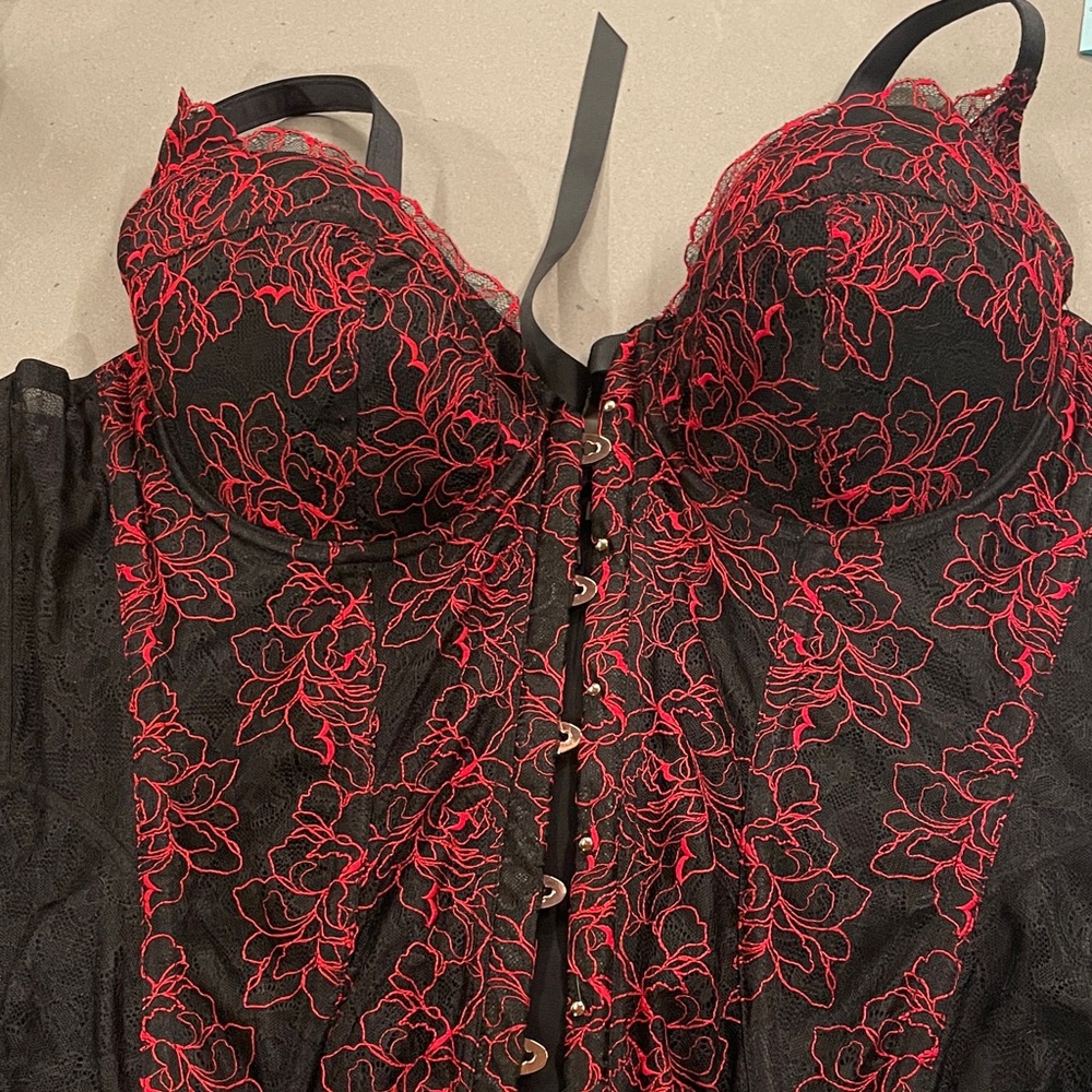 Savage X Fenty corset